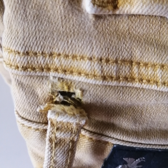 Gold Jeans - Picture 4 of 4